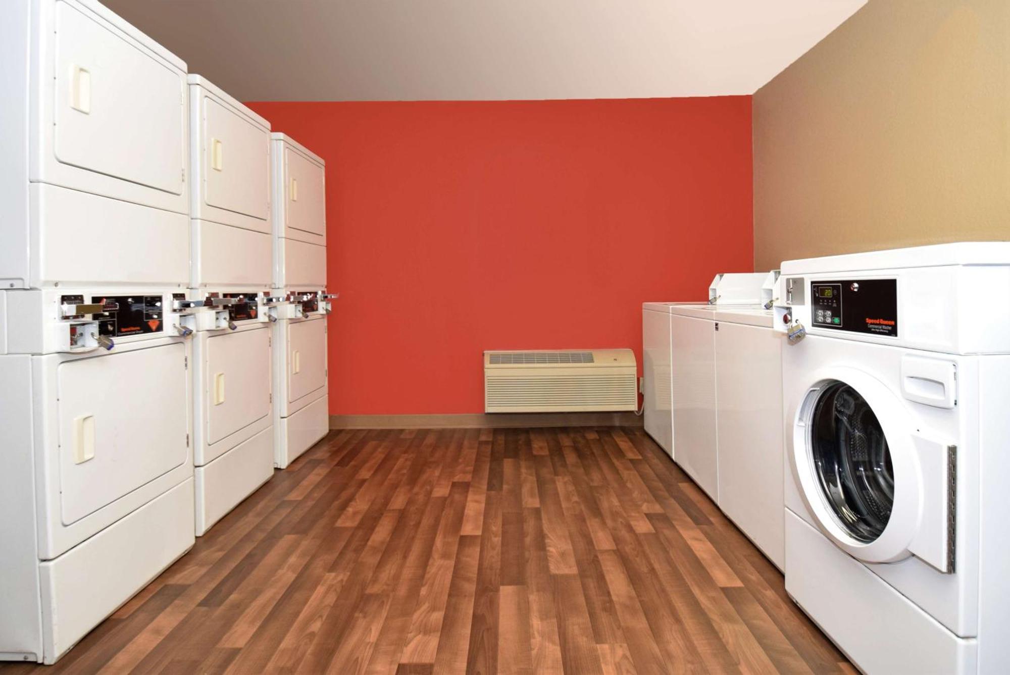Extended Stay America Suites - Newark - Woodbridge Ngoại thất bức ảnh