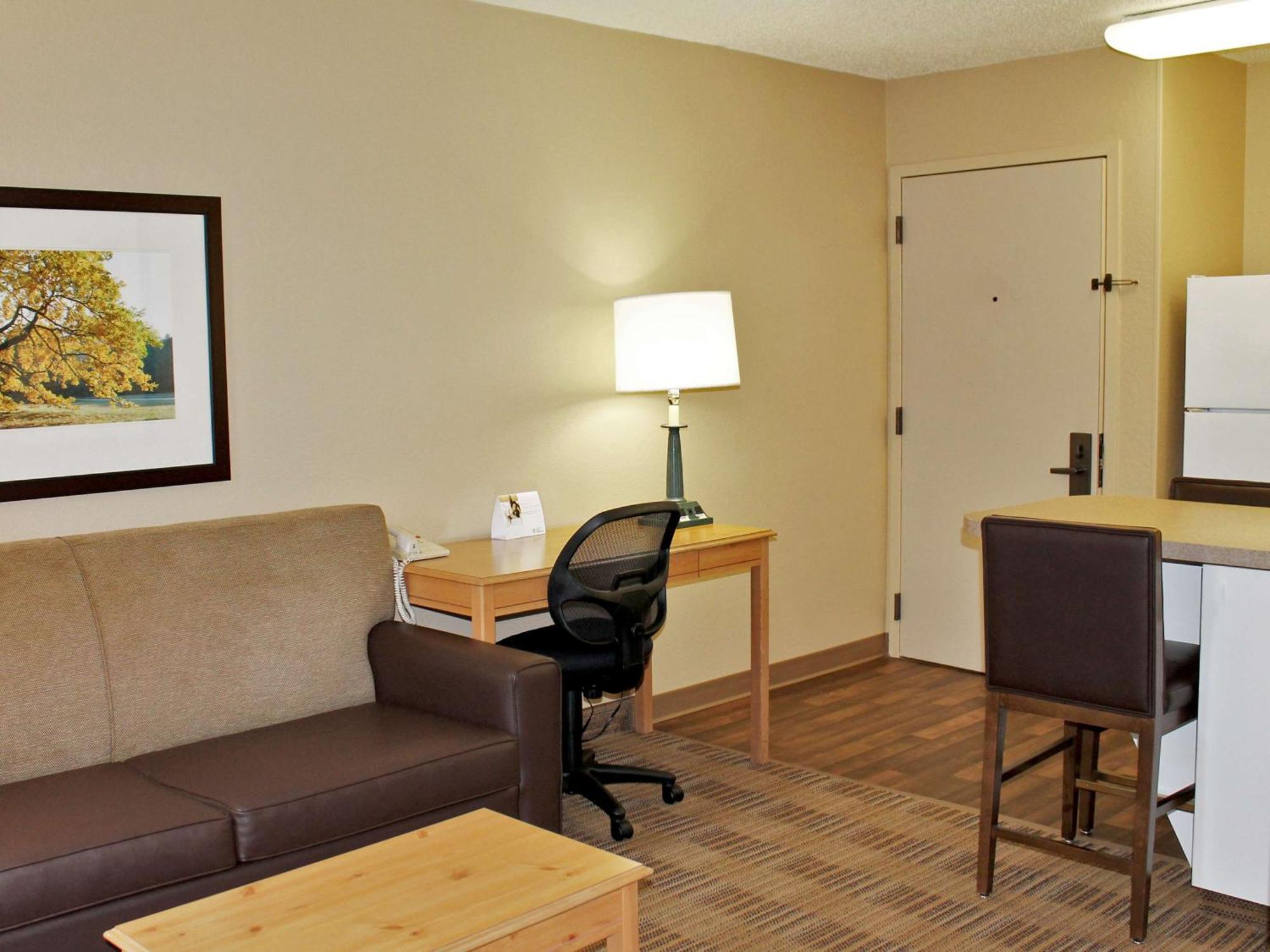 Extended Stay America Suites - Newark - Woodbridge Ngoại thất bức ảnh