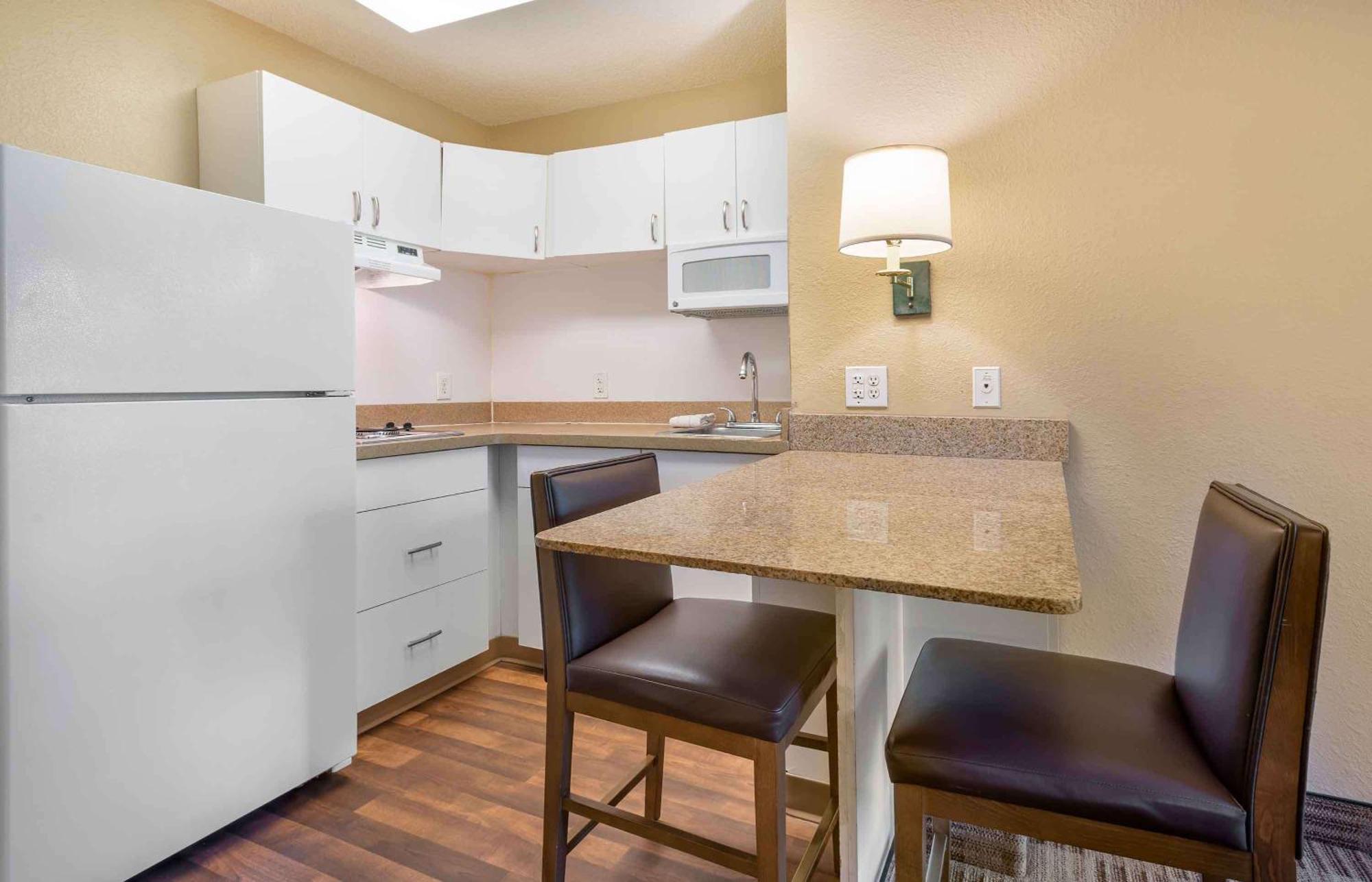 Extended Stay America Suites - Newark - Woodbridge Ngoại thất bức ảnh