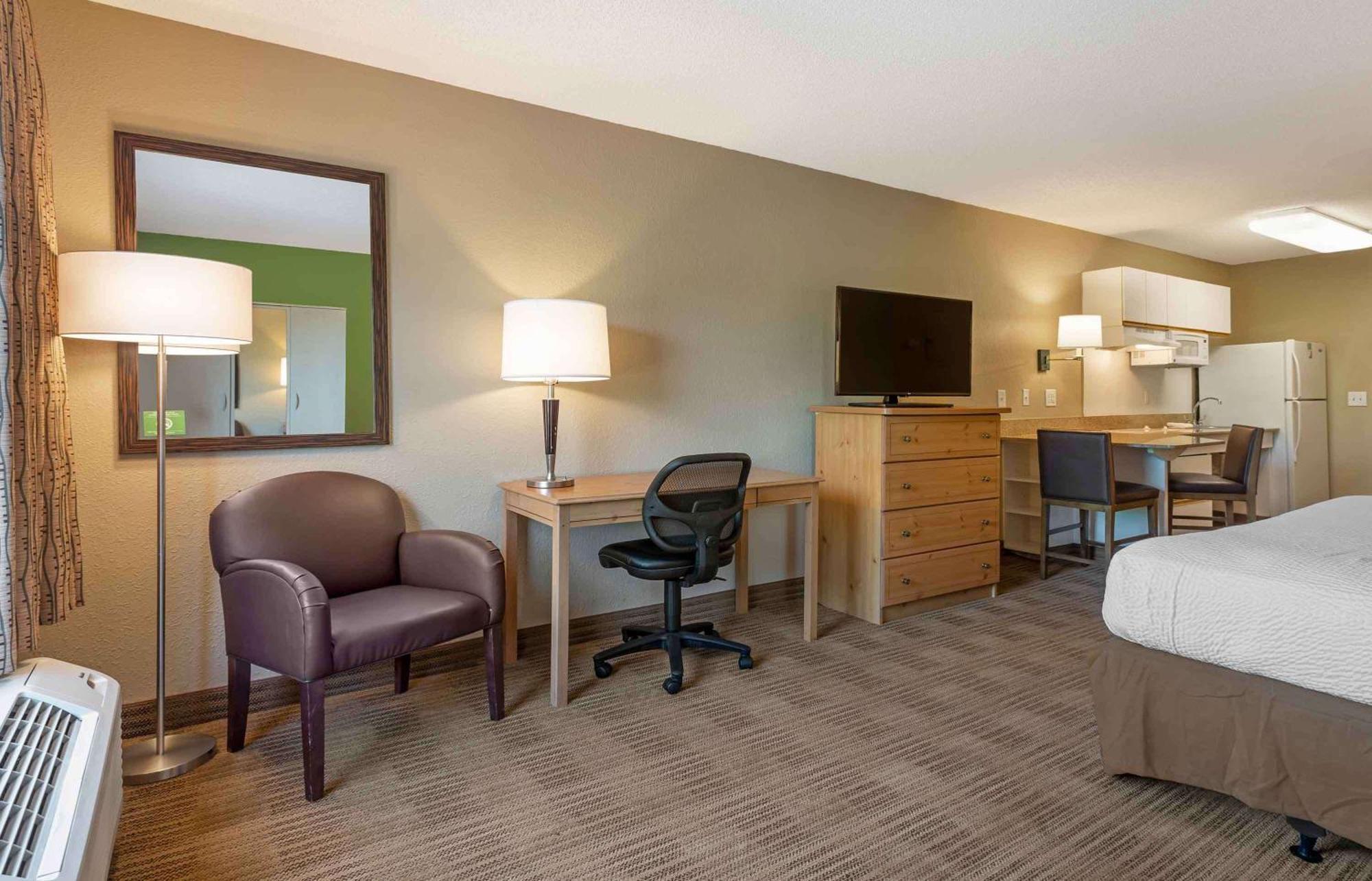 Extended Stay America Suites - Newark - Woodbridge Ngoại thất bức ảnh