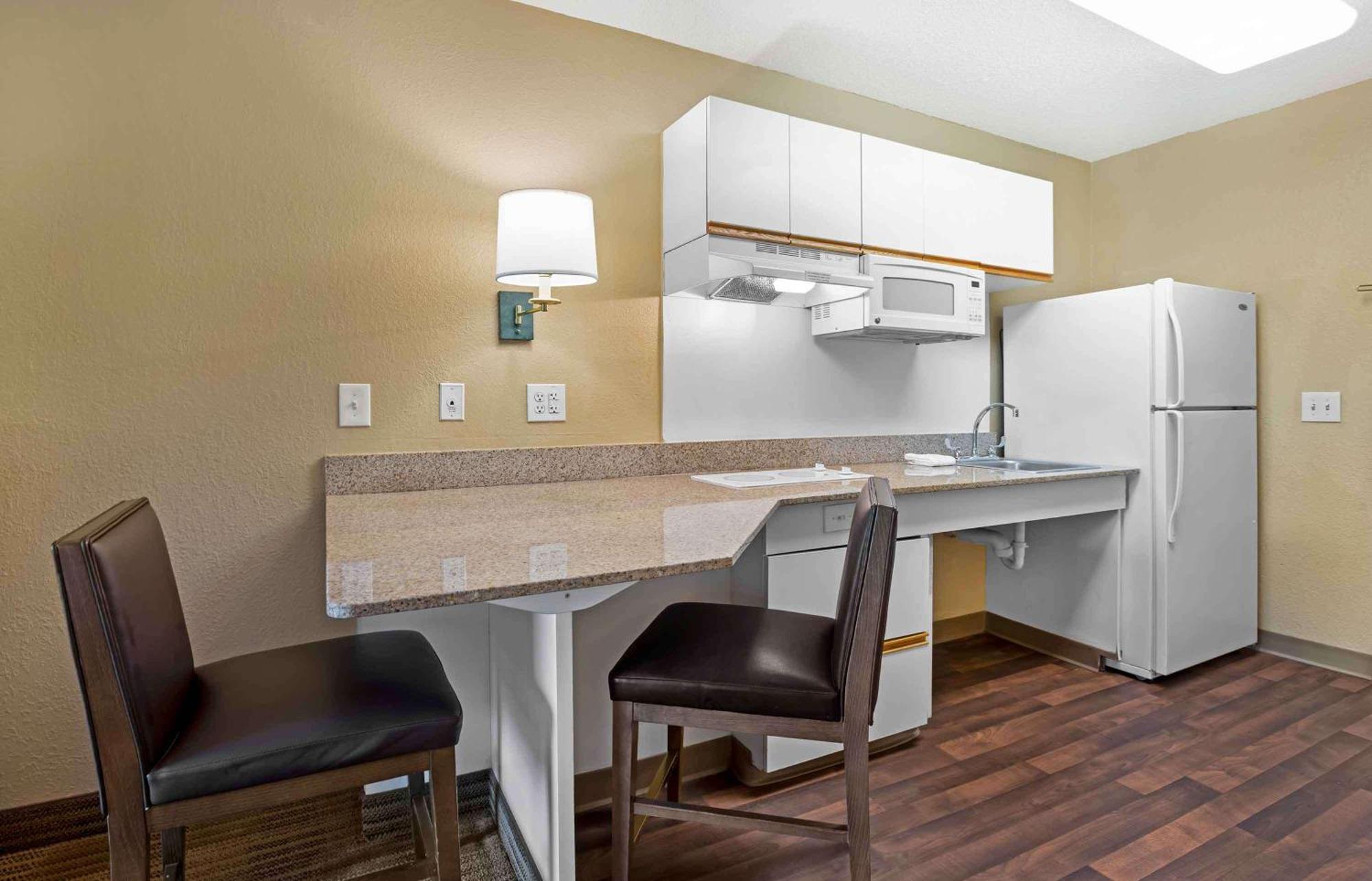 Extended Stay America Suites - Newark - Woodbridge Ngoại thất bức ảnh